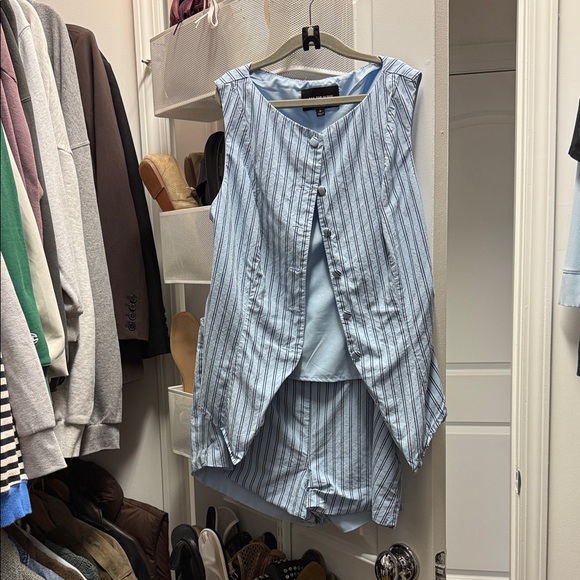Chic Blue Striped Sleeveless Set - Picture 1 of 1